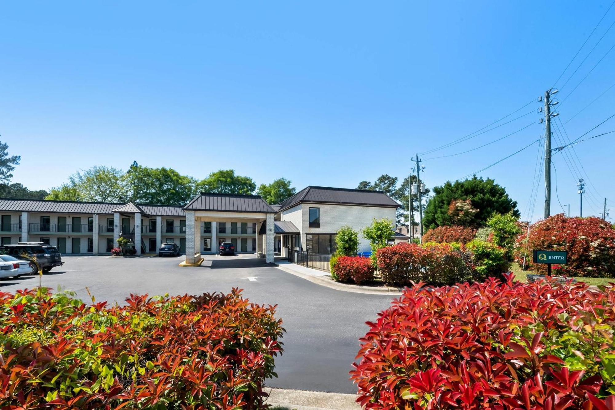 Quality Inn Raeford Εξωτερικό φωτογραφία